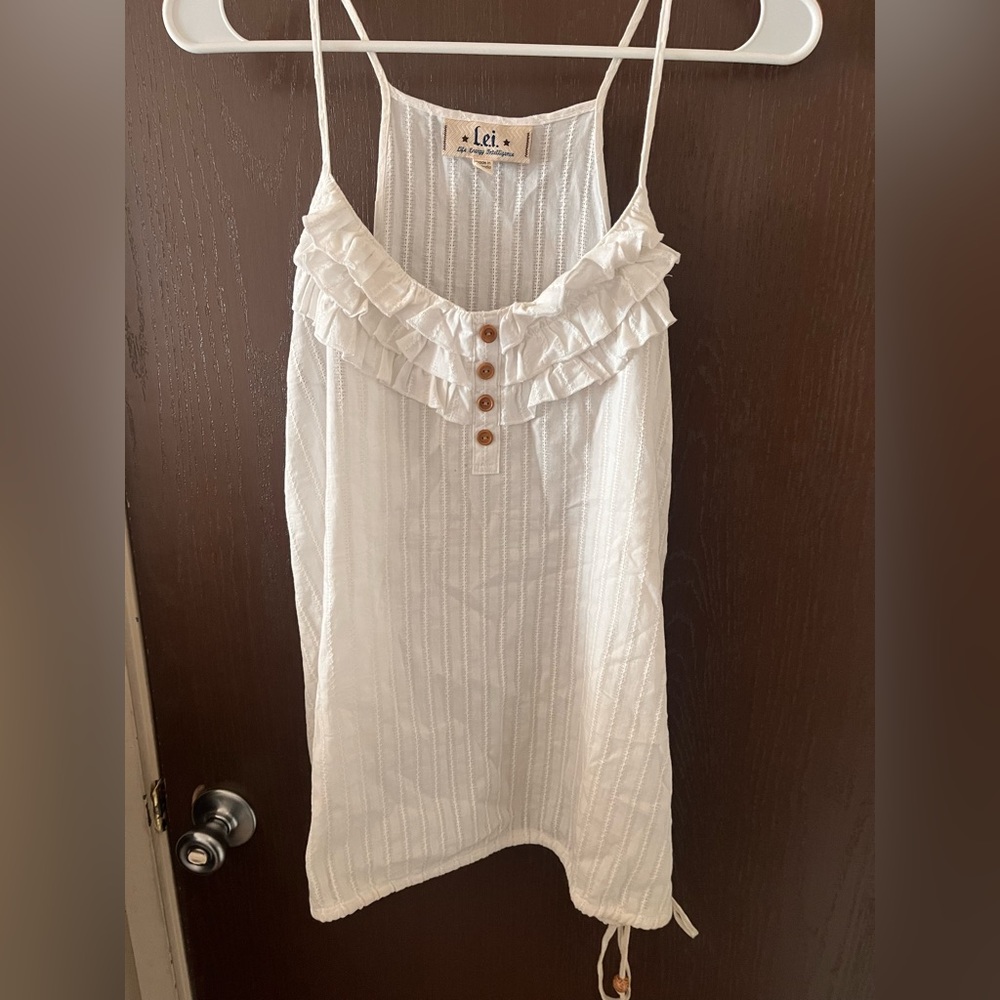 Women’s white tank top